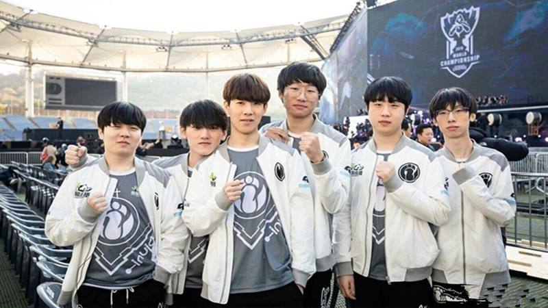 CS2 大型锦标赛将从2025年开始将参赛队伍数量增加到32支