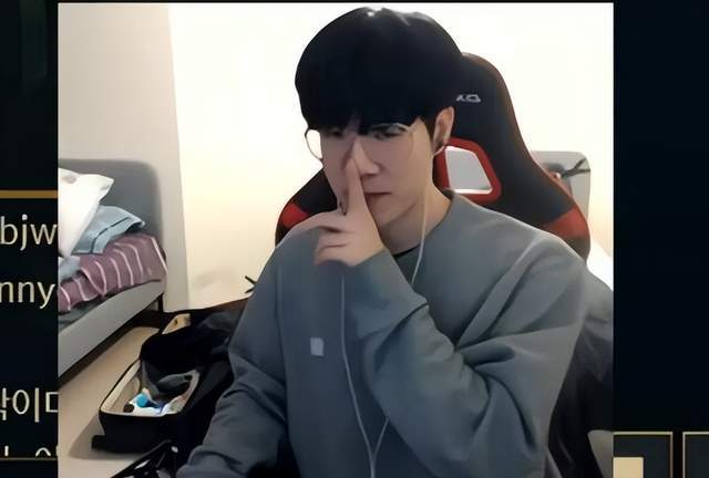 Oh My God 的运营决策释放小龙是成功还是失败。Junhao Wei 无畏地冲锋并锁定 Ultra Prime 以获得比赛点